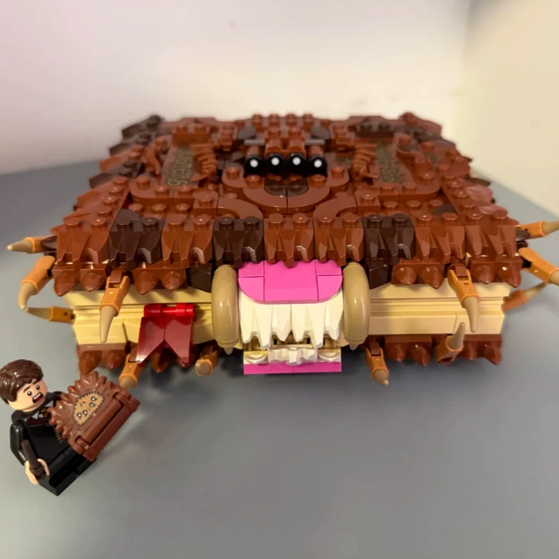 Set di Costruzioni 652 Pezzi:  - Cosplay Prop Building recensione e prezzo