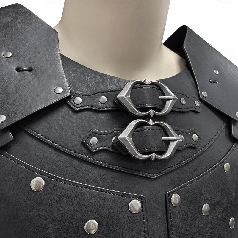 Armatura Medievale con Borchie - Cosplay Prop recensione e prezzo